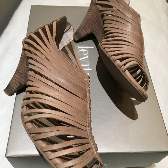 Levity Caged Gladiator Heeled Tan Sell Sandals - Picture 5 of 8